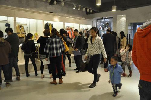 藍(lán)精靈秋冬發(fā)布會